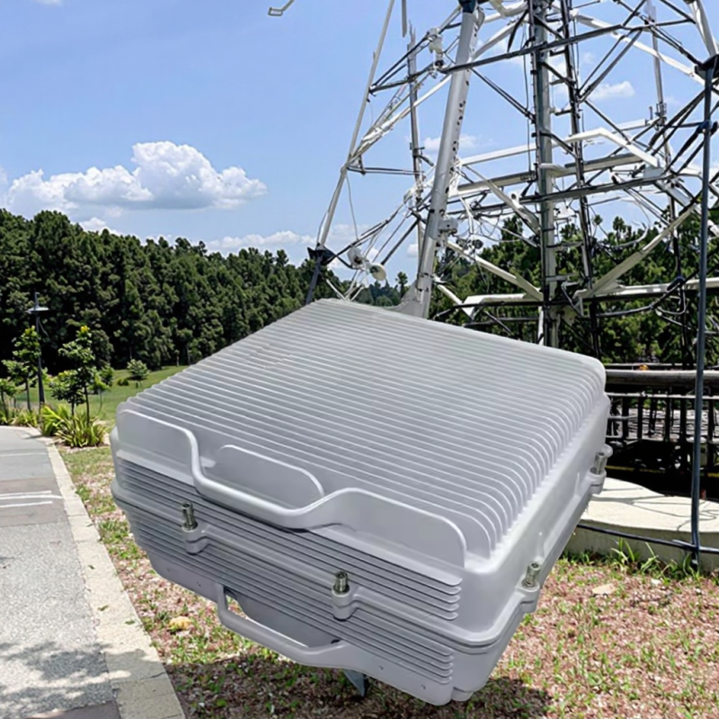 Fiber Repeater Manufacturer - 10W 400M Optic Remote