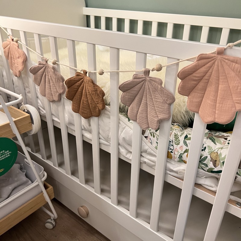 Room Decor Manufacturer - Linen Garland Shells