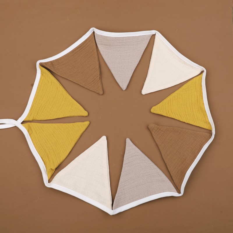 Triangle Flag Manufacturer - Waterproof Camping