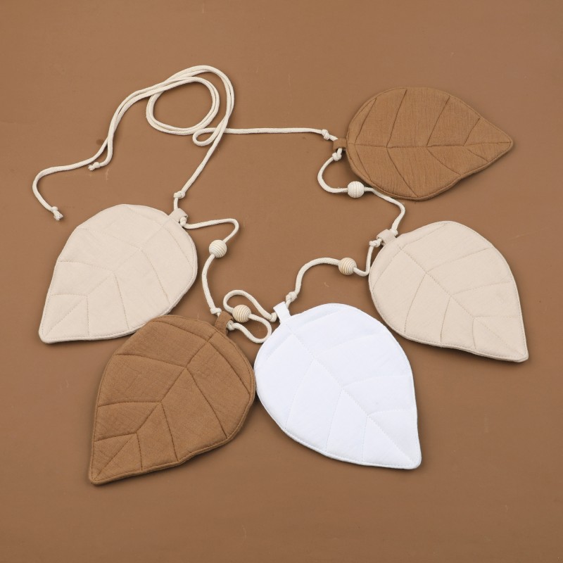 Wall Decor Factory - Muslin Fabric Leaf