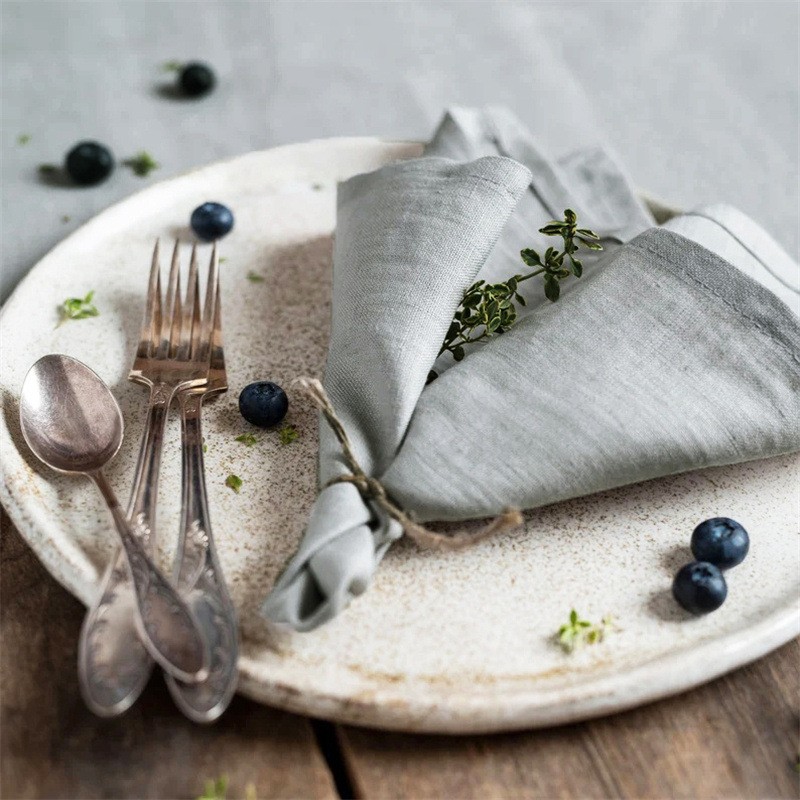 Luxury Napkins Manufacturer - Embroidered Customizable Colors