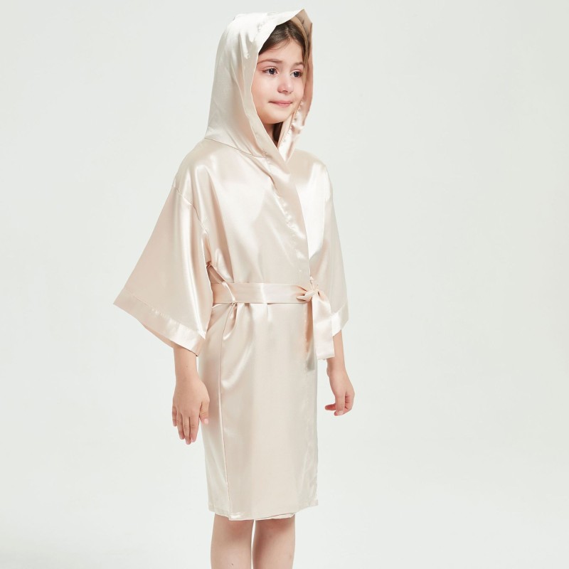 Kimono Supplier - Red Cute Girls Spa