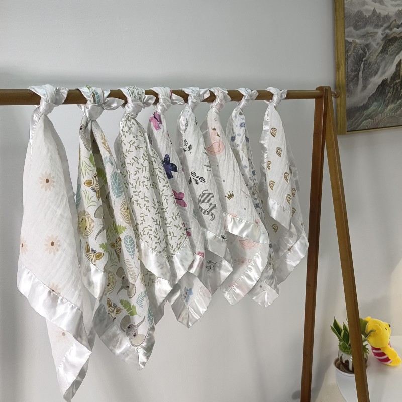 Security Blanket Manufacturer - Lovely Satin Binding Baby Muslin