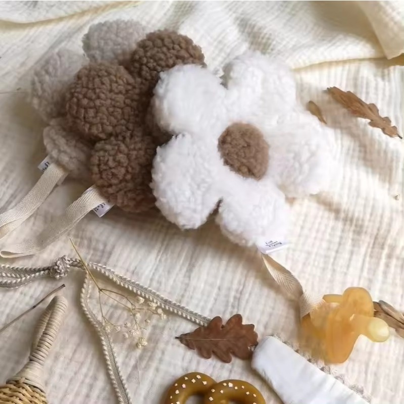 Baby Comfort Supplier - Flower Shape Soft Cotton Pacifier