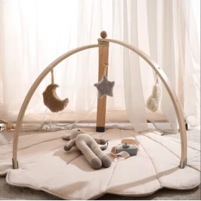 Knitted Blanket Manufacturer - Custom Name Embroidered Rainbow