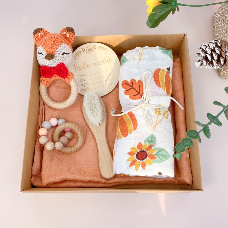 Plush Toy Set Manufacturer - Cartoon Bear with Bib Wooden Cards