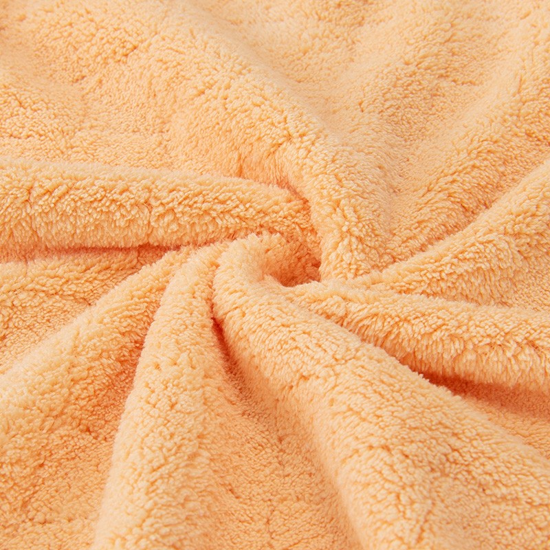 Swaddle Towel Factory - Newborn Cute Hug Quilt