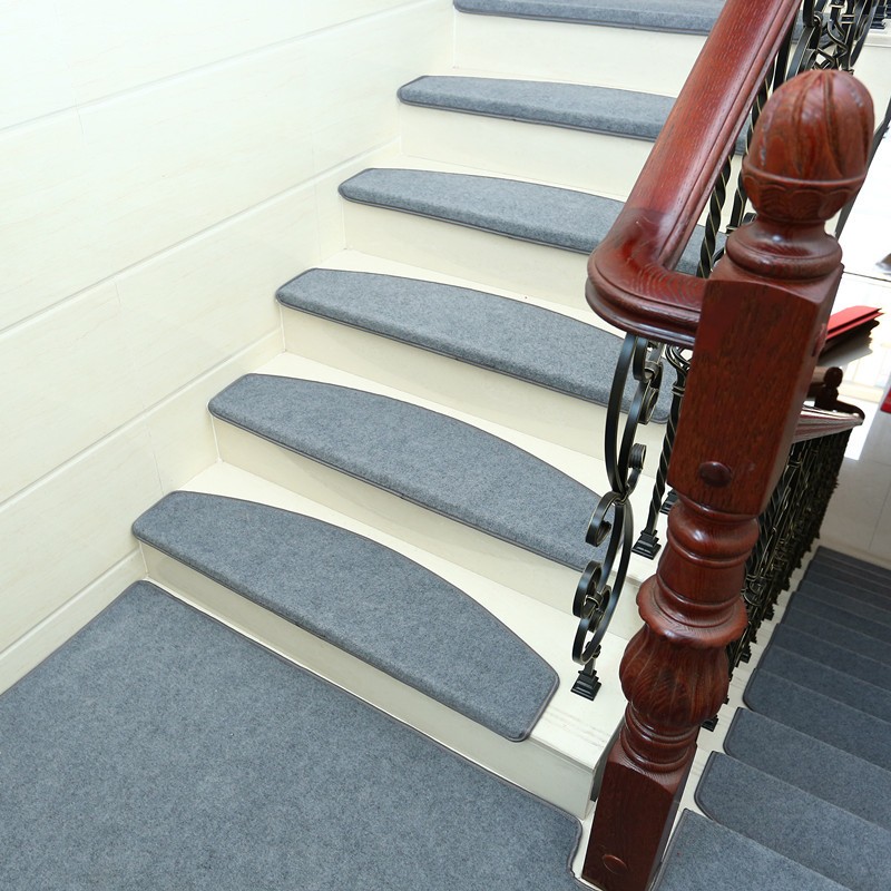 Stair Tread Supplier - Skid Resistant Rubber