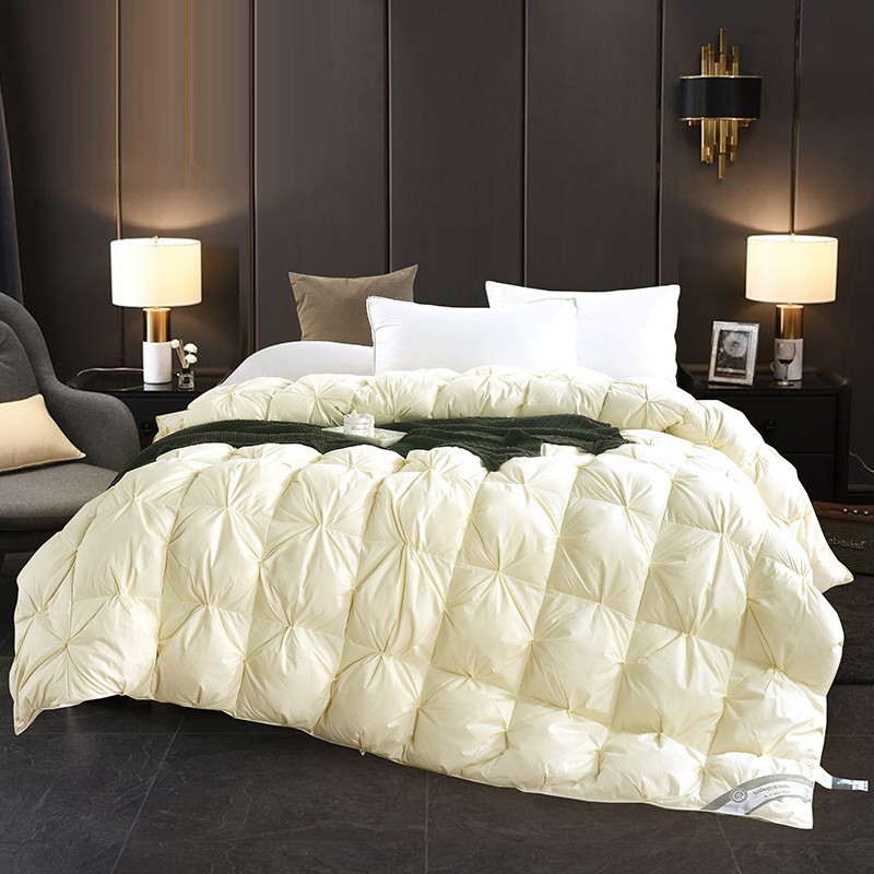 Goose Down Comforter Manufacturer - Lightweight Quilted Bed Linen