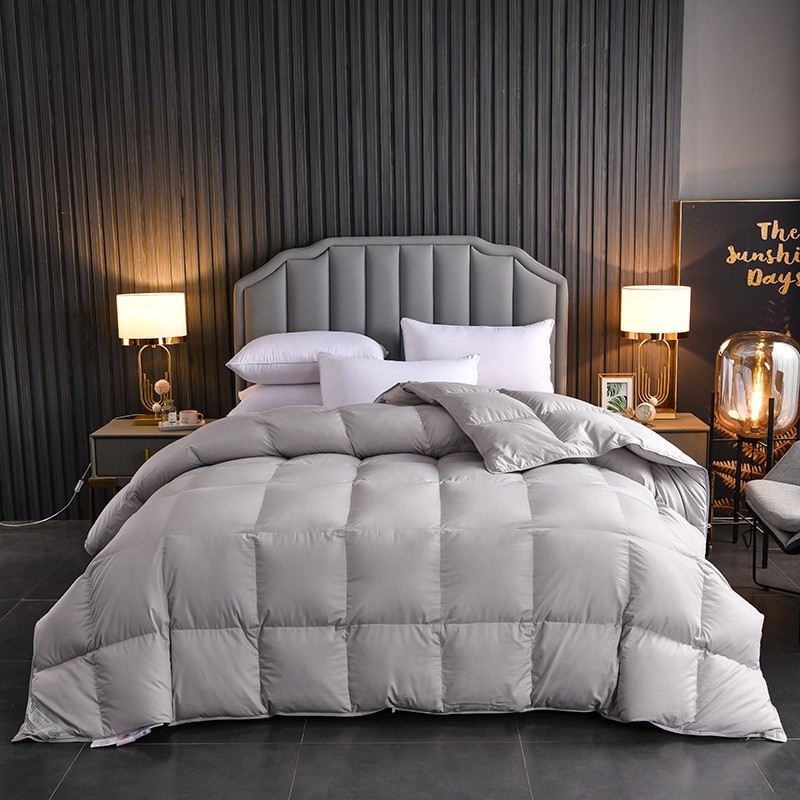 Goose Down Comforter Manufacturer - Lightweight Quilted Bed Linen