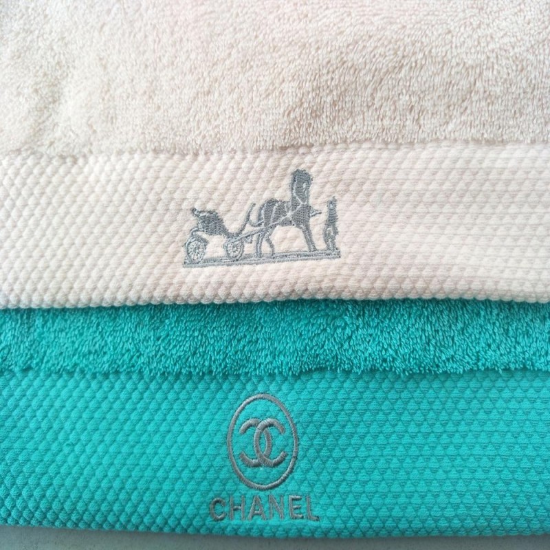 Body Wrap Towel Manufacturer - Natural Waffle Weave Cotton
