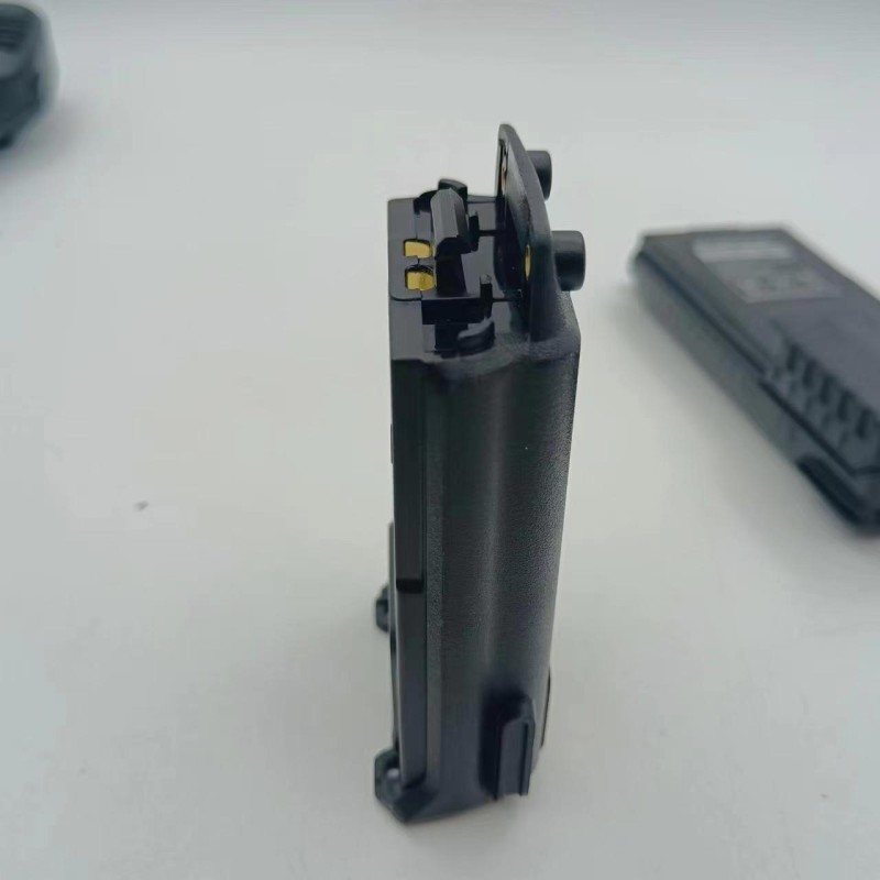 Walkie Talkie Factory - Baofeng UV5R OEM Rechargeable