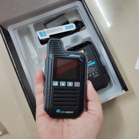 Walkie Talkie Manufacturer - Custom Logo 4G POC OEM Radio