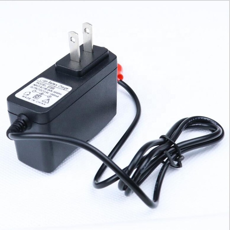 Car Charger Factory - OEM 12.6V Agricultural Sprayer Adapter