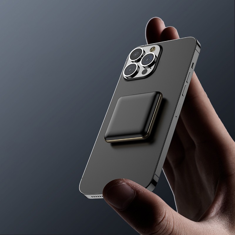 Power Bank Manufacturer - OEM 5000mAh Magnetic Wireless Charger