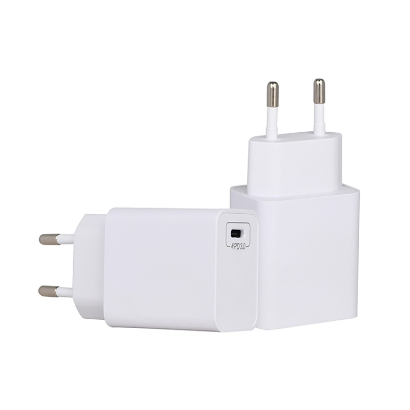 Charger Adapter Manufacturer - OEM 20W Type C UK Plug