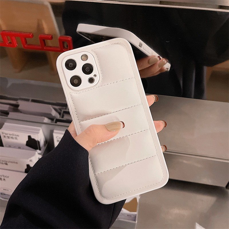 Phone Case Factory - Cotton-filled iPhone 14 Case