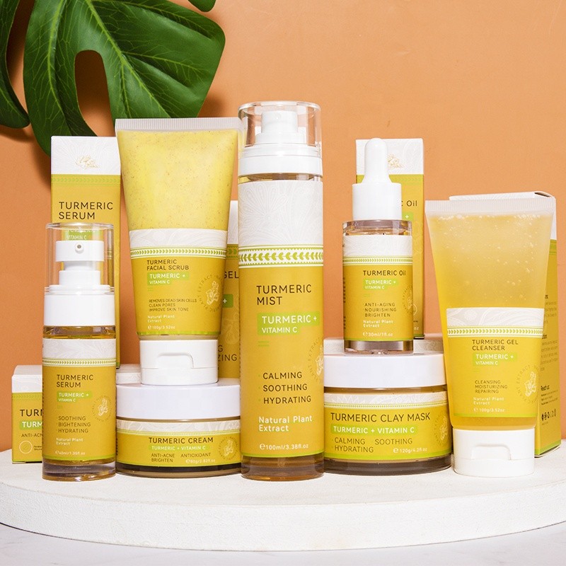 Private Label Ayurvedic Turmeric Face Scrub 200g Walnut Shell Gentle Exfoliation Radiant Skin Herbal Skincare Exfoliating Cream