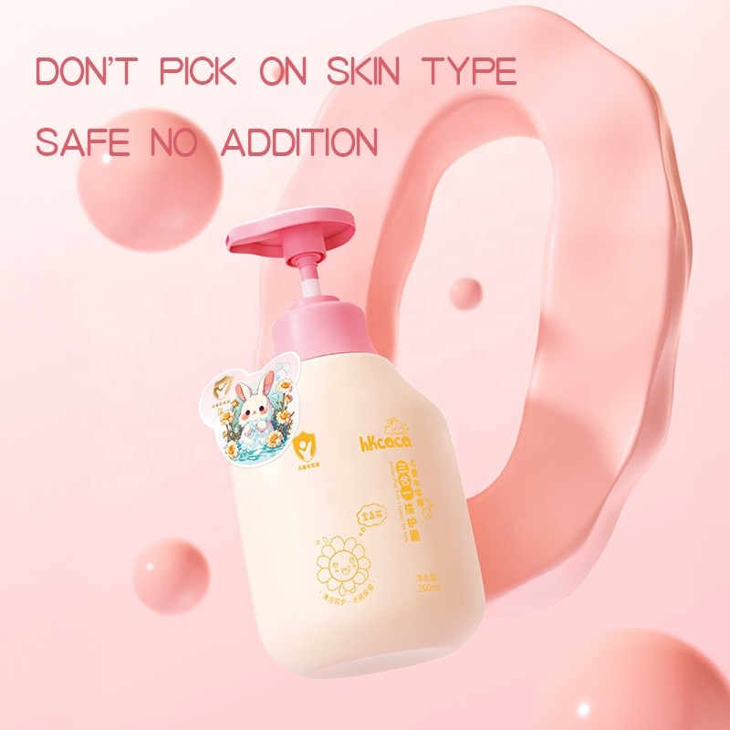 Wholesale 3-in-1 Gentle 260ml/8.8fl oz Body Wash Hydrating Mild Formula Panthenol Honey Refreshing for Children Baby-Friendly
