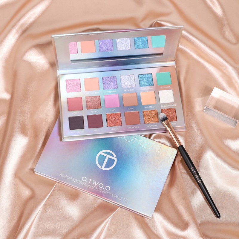 18 Colors Aurora Borealis Eye Shadow Palette Pearl Matte Dream Eye Shadow Tray