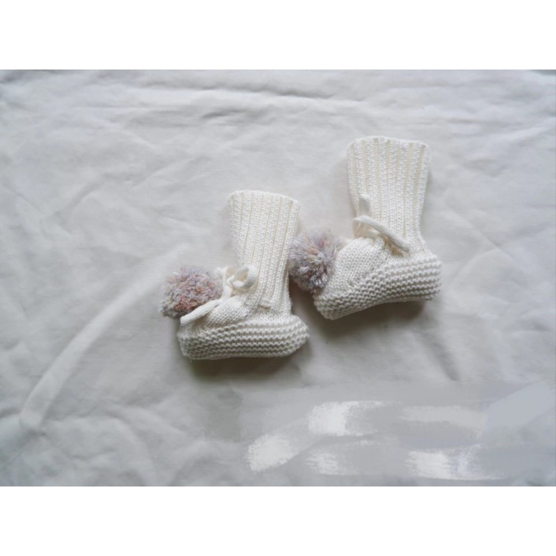 Organic Cotton Socks Manufacturer - Eco-Friendly Newborn Boots