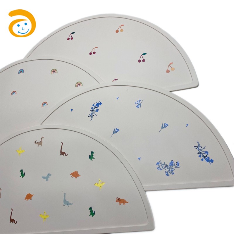 Baby Feeding Set Manufacturer - Silicone Bib Plate Spoon