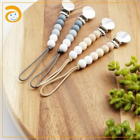 Pacifier Clips Manufacturer - Silicone Beaded Lanyard Wooden
