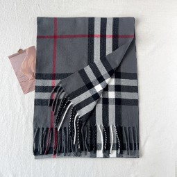 Muslim Scarf Manufacturer - Simple Trendy Plaid