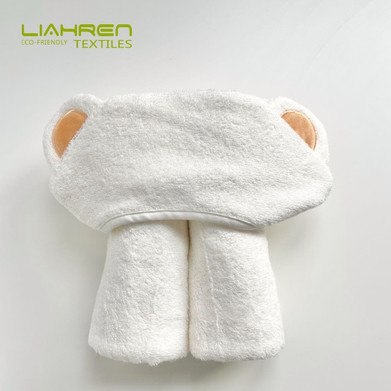 High Quality 500GSM Customized Bath Towel Comfortable Bamboo Baby Bath Towel Bear Ear Design Bamboo Hooded Towel for Infant