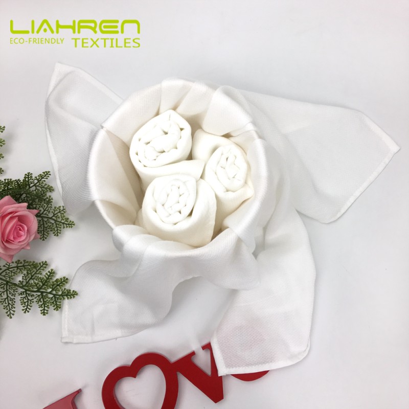 Hot Selling High Quality 2 Layers 50*70cm White 100% Bamboo Muslin Diaper Baby Nappies Sets