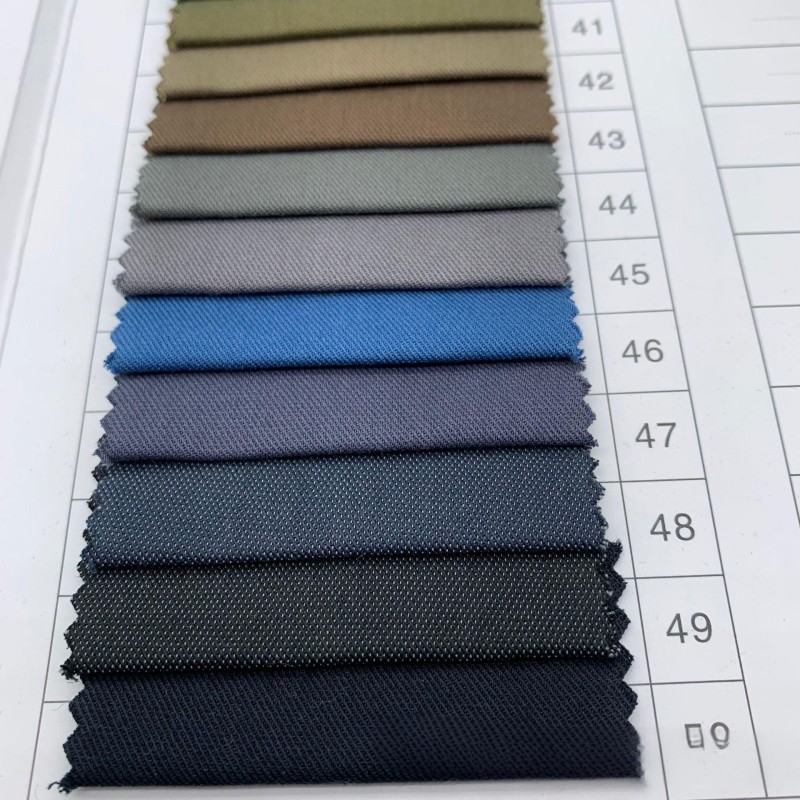 79.5% Organic Cotton 19% Polyester 1.5% Spandex 190gsm Stretch Twill  Soft Sustainable Fabric for Jackets & Workwear