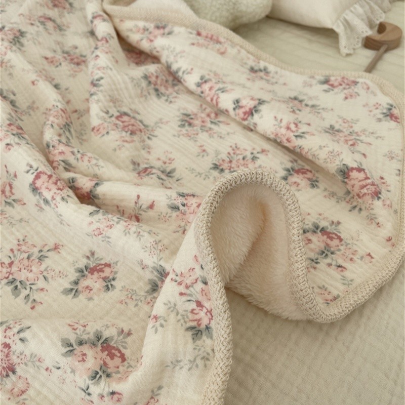 Baby Blanket Factory - Vintage Floral Sherpa Warm