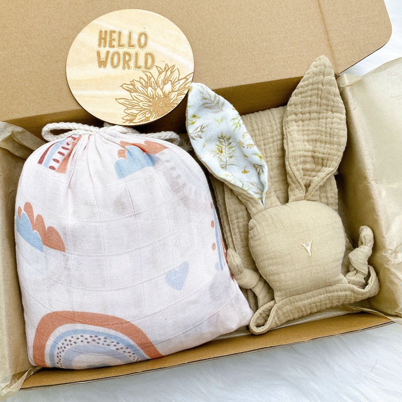 Gift Box Set Factory - Four Seasons Crib Sheet Bunny