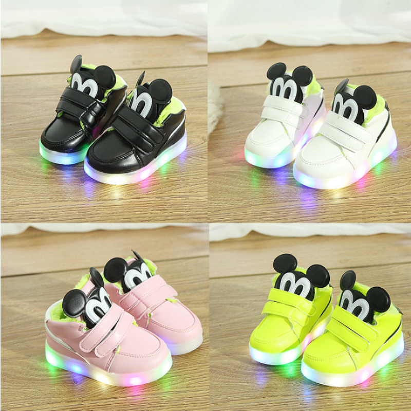 LED Shoes Supplier - Wholesale Sneakers Breathable