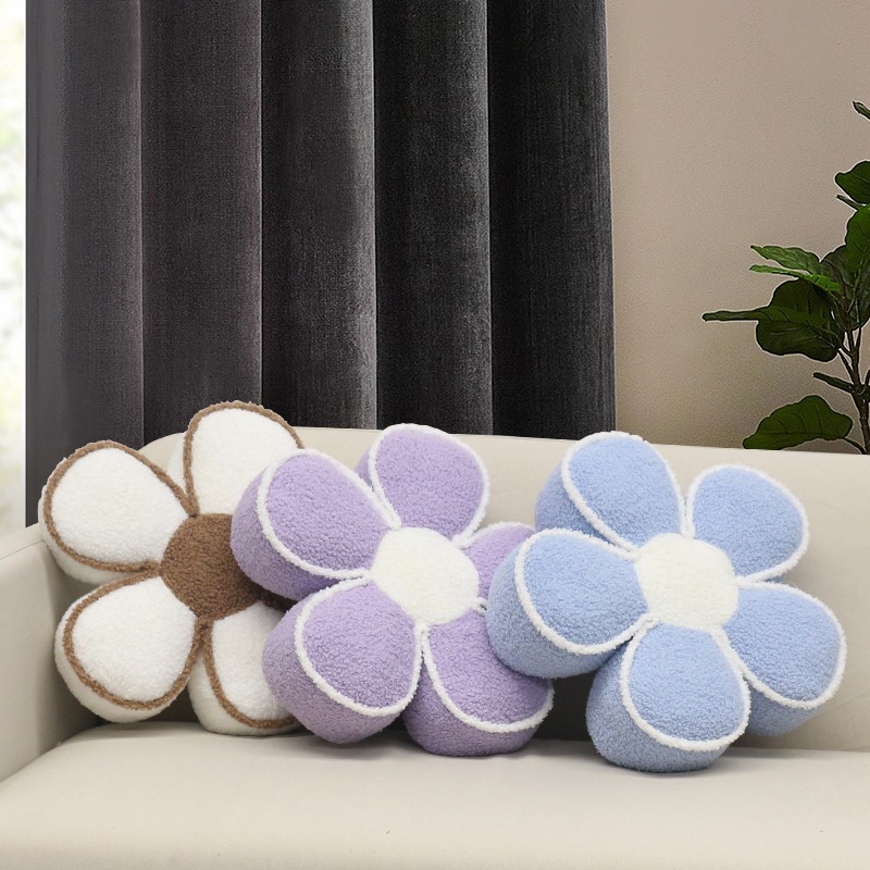 Decorative Pillow Manufacturer - Teddy Fleece Flower