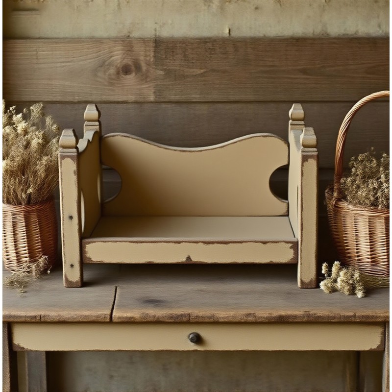 Wooden Pet Bed Manufacturer - Scalloped Headboard Design