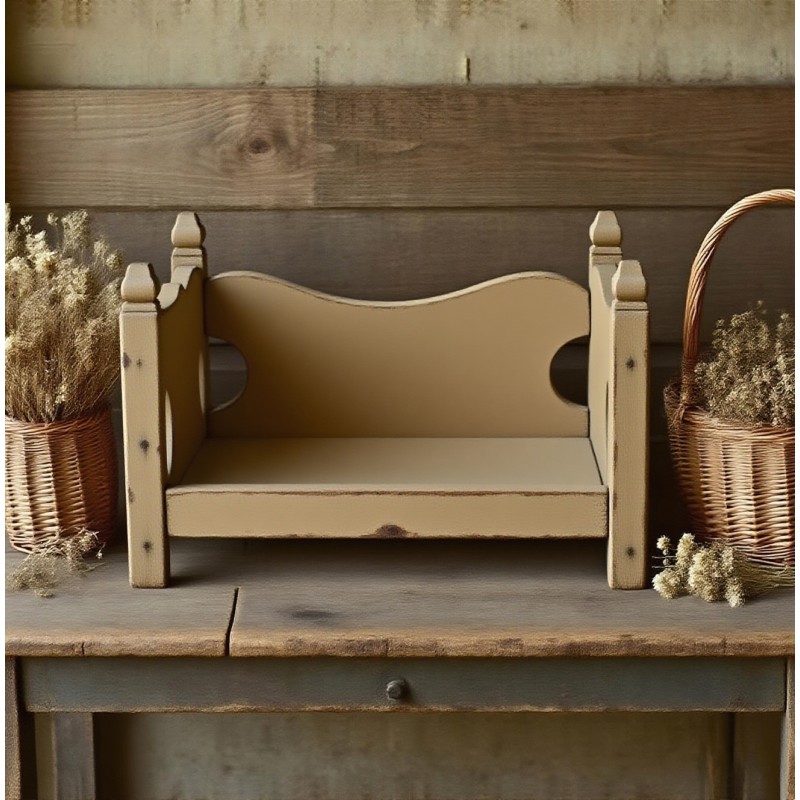 Wooden Pet Bed Manufacturer - Scalloped Headboard Design