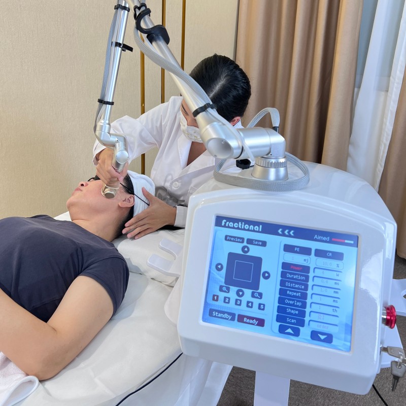 RF Tube EuroStar Fractional CO2 Laser Machine Scar Removal Skin Face Rejuvenation Vaginal Tightening Equipment