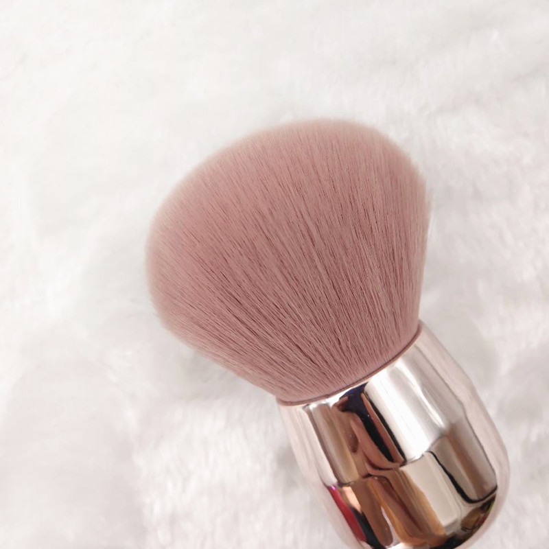 Private Label Shimmer Kabuki Body Brush Hot Selling Large Rose Pink Gold Bling Tanning Brush for Face Made of Synthetic Hair