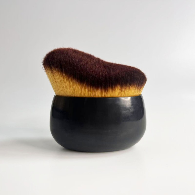 Custom Logo Portable Kabuki Self Tanner Foundation Brushes New Style Single Body Makeup with Concealer for Face and Body