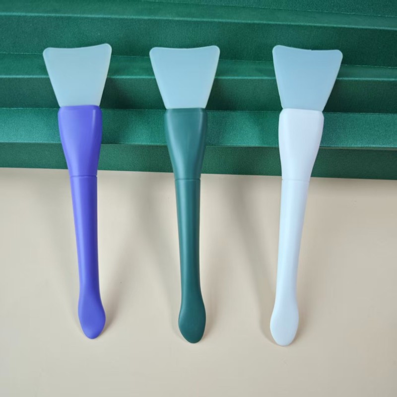 2 in 1 Soft Silicone Facial Mask Brush with Spoon Women Face Mask DIY Mud Film Mix Applicator Skin Care Beauty Tools