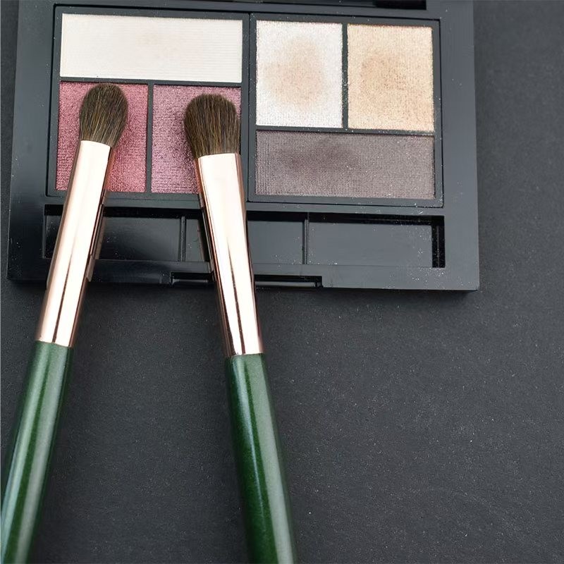 High Quality 8/12-Piece Makeup Brush Set for Beginners Soft Wooden Handle Beauty Tools Factory New Complete Set