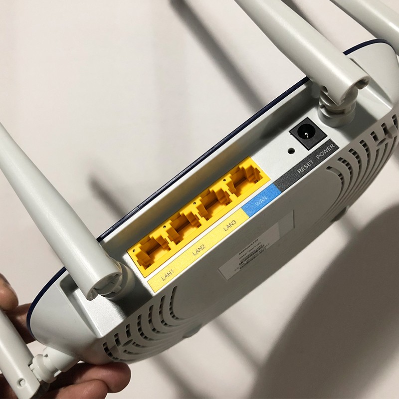 WiFi Router Supplier - TP-LINK TL-WDR5610 AC1200M