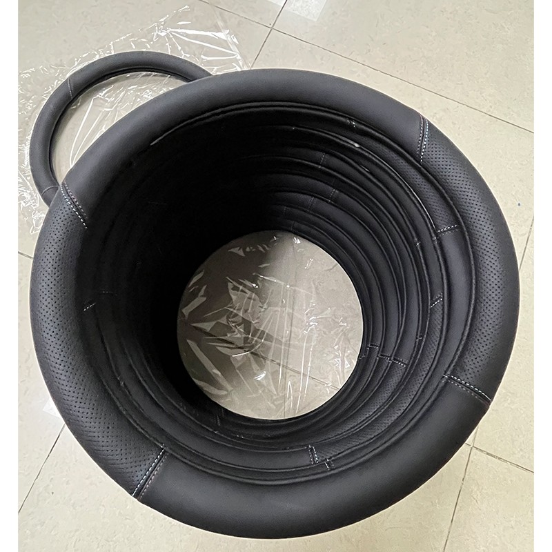 All Season Manufacturer - Universal Car Steering Wheel Cover