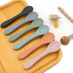 Baby Feeding Spoon Supplier - BPA Free Soft Silicone Flexible Soup Spoon