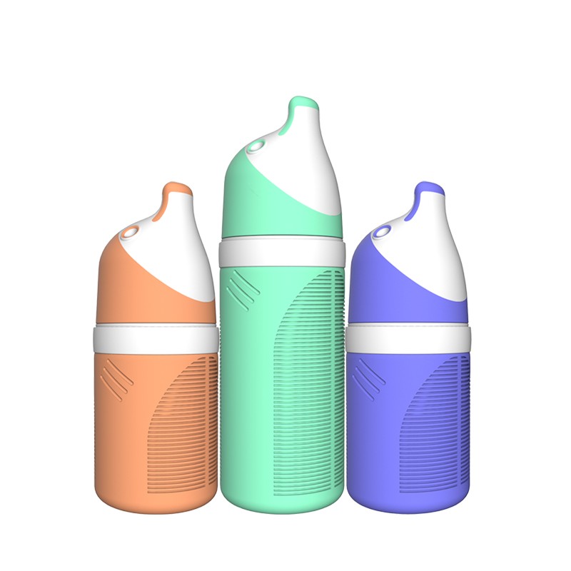 Glass Feeding Bottle Manufacturer - Penguin Shape Wide Neck with Silicone Cover