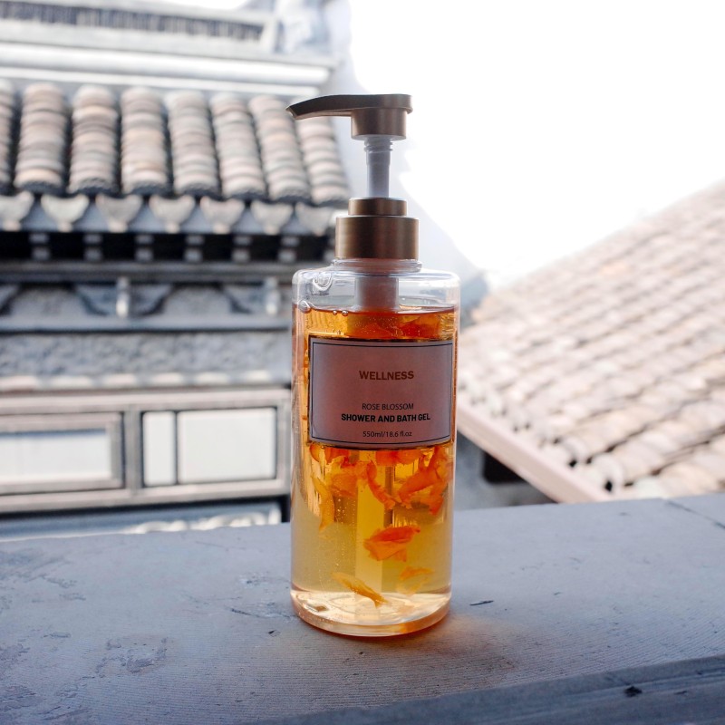 Body Lotion Supplier - Wholesale Luxury Rose Blossom Whitening Lotion