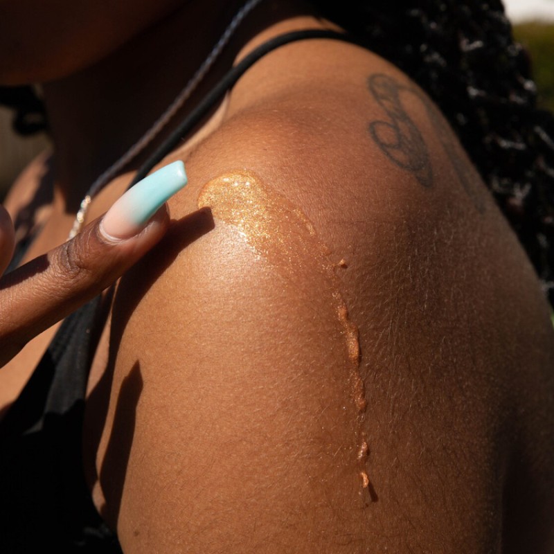 Body Bronzer Manufacturer - Melted Butter Glitter Highlighter Glow