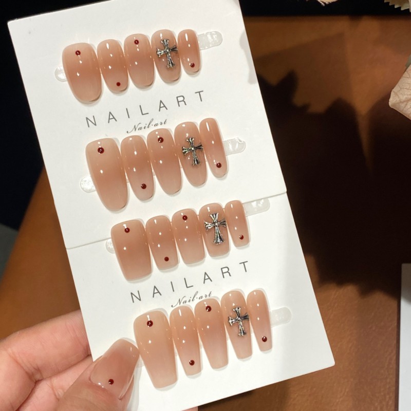 Aomian Milk Tea Time Nail Art Pure Hand-Wearing Armor Gentle White Gradient Croheart Nude French Style for Fingers