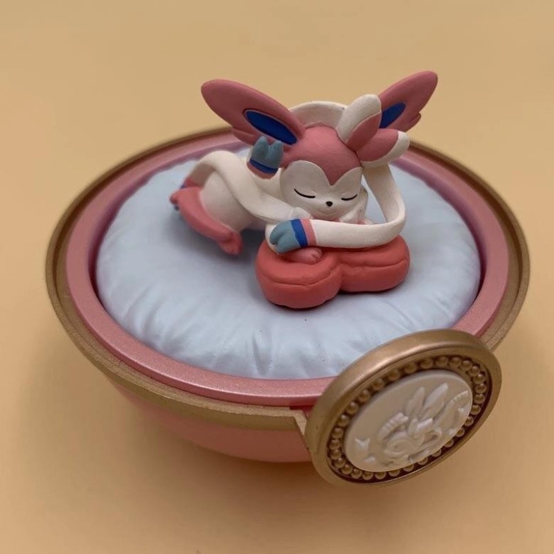 Pokemon Figure Manufacturer - OEM Eevee Ninetales Poké Ball Tin PVC Decor